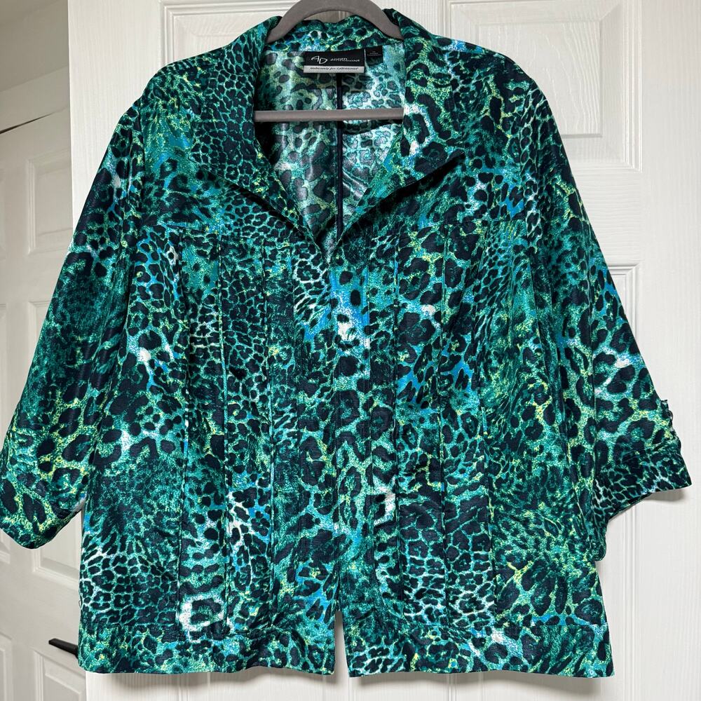 Added Dimensions For Catherines Animal Print Satin Top Jacket Size 2X-22/24W
